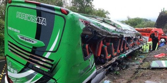 Cek Lokasi Kecelakaan Bus di Imogiri, KNKT Tak Temukan Bekas Pengereman
