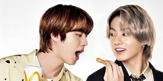 Video Jungkook Gendong Jin BTS di Pundaknya, Keren dan Kuat Banget