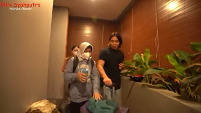 billy syahputra