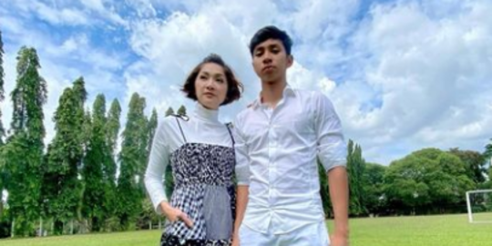 Ibu dan Anak Main di Dari Jendela SMP, Intip Potret Windy Wulandari dan Arie Nugroho