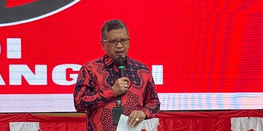 Hasto dan Ahok Ingatkan Kader Muda PDIP Bantu Masalah Rakyat