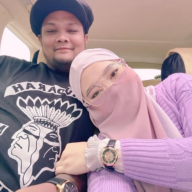 artis yang rilis lagu untuk pasangan