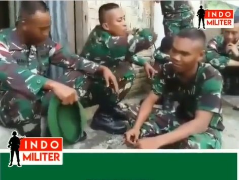 kocak junior tni ini melawan perintah senior 039ku kutuk kau jadi botol039