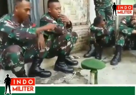 kocak junior tni ini melawan perintah senior 039ku kutuk kau jadi botol039