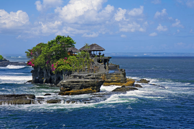 tanah lot