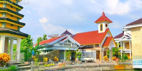 Viral Potret Rumah KH Ali Mursyid Tokoh Agama di Madiun, Ada Tempat Ibadah 5 Agama