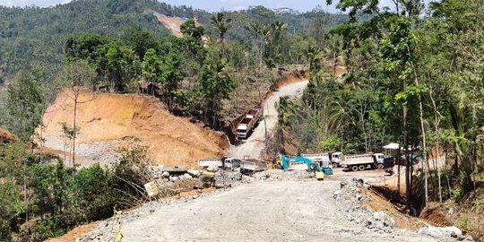 Polisi Kembali ke Desa Wadas: Dampingi Tim BPN Lakukan Pengukuran Lahan
