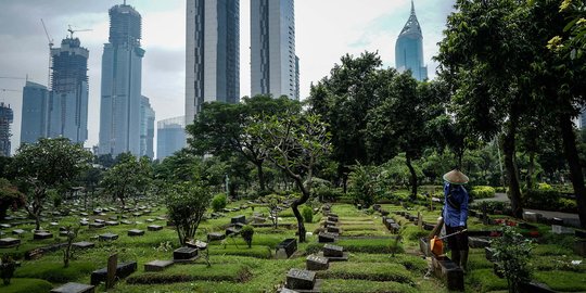 CEK FAKTA: Tidak Benar Adanya Penertiban Makam di TPU Karet Bivak