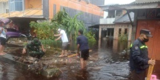 1.274 Rumah Warga Bengkalis Banjir Akibat Dua Hari Diguyur Hujan, 905 KK Terdampak