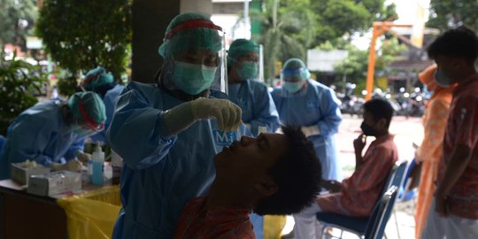 Epidemiolog Ingatkan Jangan Remehkan Omicron, Ini Dampak Jangka Pendek dan Panjangnya