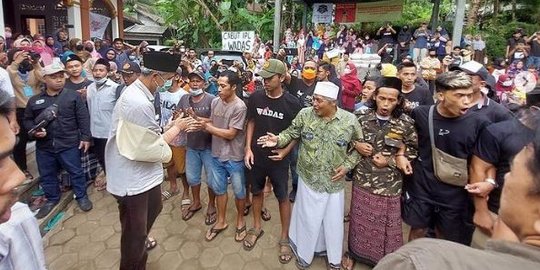 Ganjar Pranowo Temui Warga Kontra Penambang Wadas Sampaikan Ini