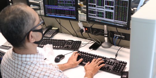 IHSG Dibuka Menguat, Simak Saham Emiten Rekomendasi Analis Hari ini