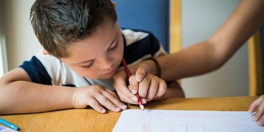 Manfaat Asuransi Pendidikan Anak yang Perlu Diketahui, Dukung Masa Depannya