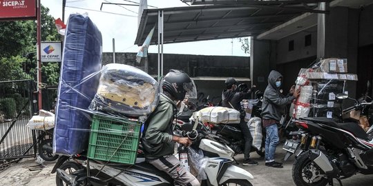Kurir Kerap jadi Korban, Kenali Sistem Transaksi COD | merdeka.com