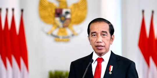Jokowi: Kunci Pengendalian Kasus Covid-19 Vaksinasi dan Protokol Kesehatan