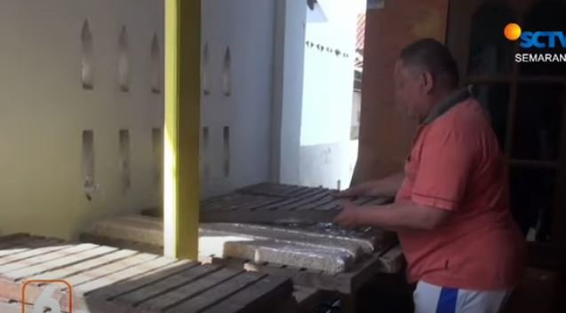 curhat perajin tempe di jateng