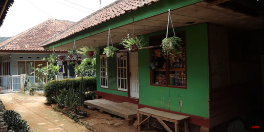 Banyak Rumah Panggung khas Sunda, Begini Potret Kampung di Bandung yang Bikin Betah