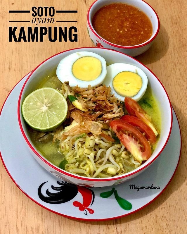 soto ayam kuning bening