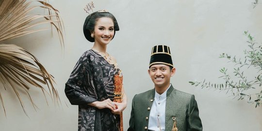 7 Potret Prewedding Belva Devara & Sabrina Usung Adat Jawa, Bak Raja dan Ratu