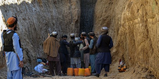 Bocah Afghanistan Meninggal Setelah 3 Hari Terjebak di Sumur