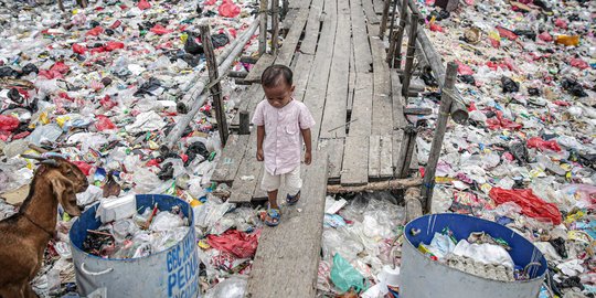 Potret Sampah di Pesisir Jakarta yang Kian Memprihatinkan