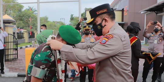 Sinergitas TNI-Polri, Prosesi Sertijab Danrem 031/Wirabima Digelar di Mapolda Riau