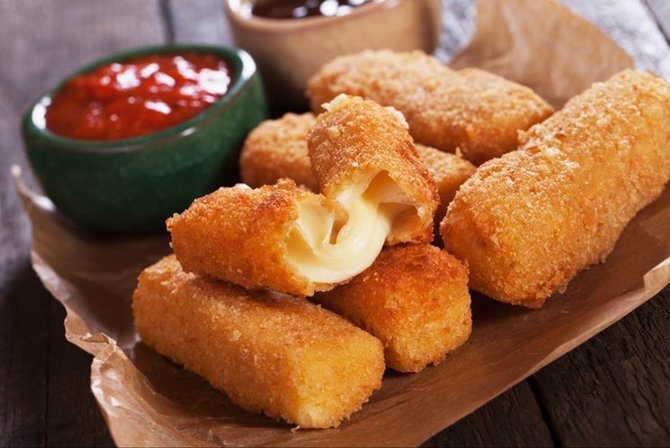 ilustrasi mozzarella cheese stick