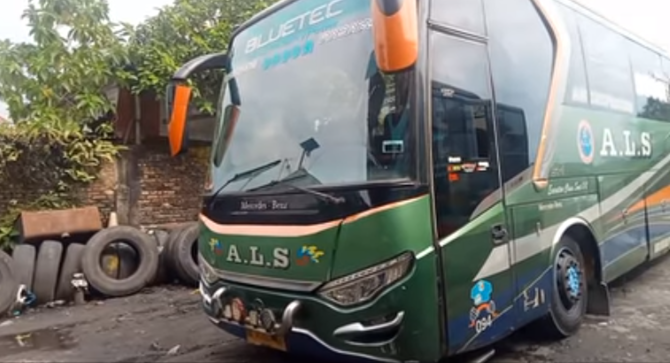 potret bus als yang akan dibawa bos po haryanto