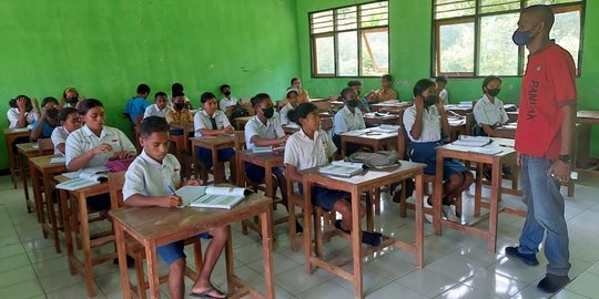 Guru Hukum Siswa Benturkan Kepala ke Tembok di Kupang Dijerat UU Perlindungan Anak