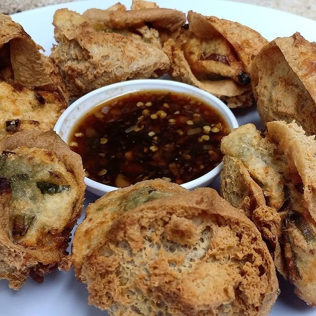 4 gorengan favorit bapak bapak yang habis kerja bakti yuk langsung po di depok