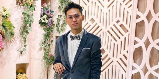 Pengacara Pastikan Indra Kenz Penuhi Panggilan Bareskrim Siang Ini