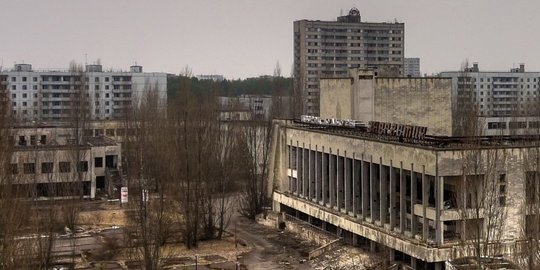 Rusia Rebut Pembangkit Listrik Nuklir Chernobyl
