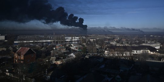 Komisi I DPR Minta Pemerintah Bergerak Cepat Lindungi WNI di Ukraina