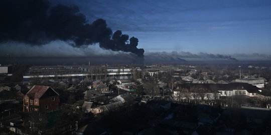 Ukraina Klaim Tembak Jatuh Pesawat Rusia di Kiev