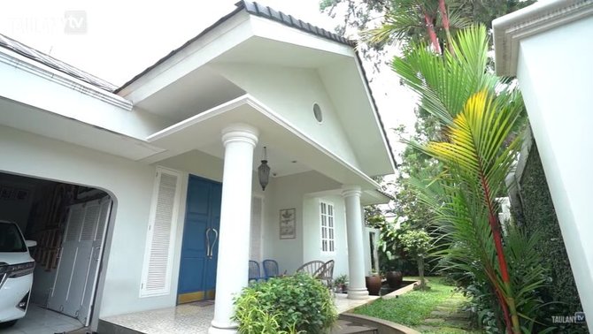 rumah luna maya