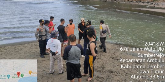Polisi Bubarkan Kelompok Spiritual yang Gelar Ritual di Pantai Selatan Jember