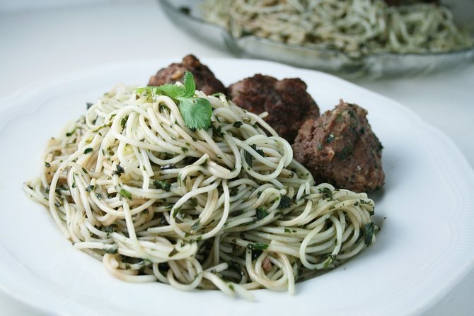 5 resep olahan pesto khas italia lezat menggugah selera