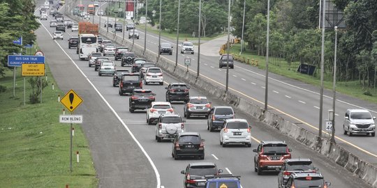 50 Ribu Kendaraan Sudah Melintas di Tol Ciawi Mengarah Jakarta
