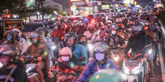 Polisi Bantah Ada Warga Meninggal Terjebak Kemacetan di Puncak Bogor