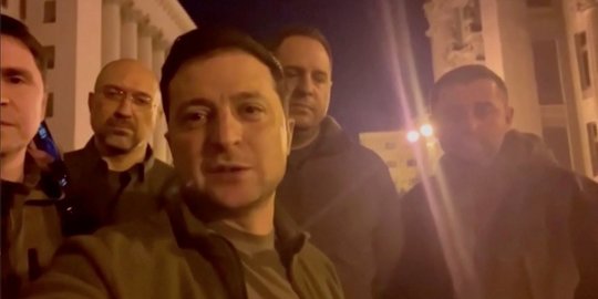 Ukraina Resmi Mendaftar Jadi Anggota Uni Eropa