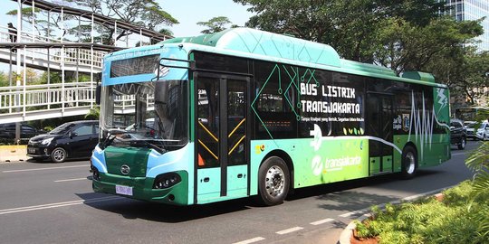 Pemprov DKI Targetkan Armada Transjakarta Didominasi Bus Listrik di 2050