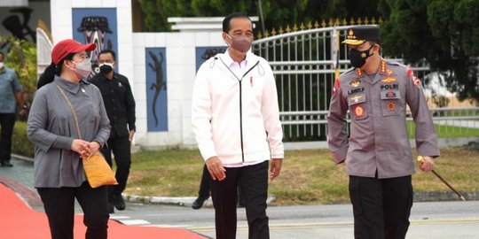 Jokowi: Waspada Harga Pangan dan Inflasi Meroket Akibat Perang Rusia-Ukraina