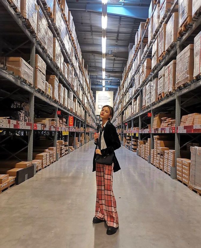 gaya stylish montserrat gizelle