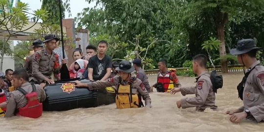 Banjir Merendam Kota Serang, Dua Orang Tewas