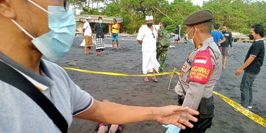 Pulang Melaut, Nelayan di Pantai Mengening Badung Temukan Mayat Mengapung