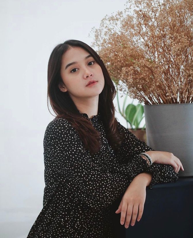 pemain pendukung love story the series yang curi perhatian