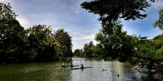 Libur Nyepi Dimanfaatkan Warga Kunjungi Setu Tujuh Muara