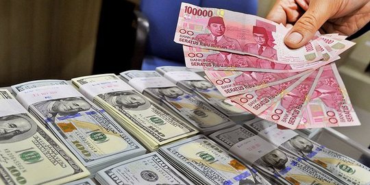 Abaikan Sentimen Ukraina, Kurs Rupiah Menguat Terbatas ke Level Rp14.382 per USD