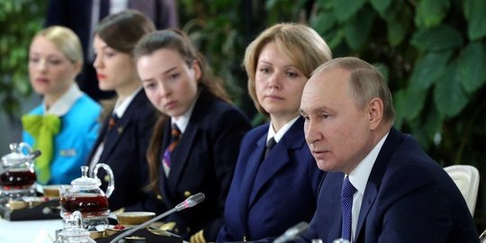 Vladimir Putin: Sanksi Barat untuk Rusia Sama dengan Deklarasi Perang