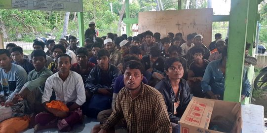 Ratusan Pengungsi Rohingya Kembali Terdampar di Bireuen Aceh
